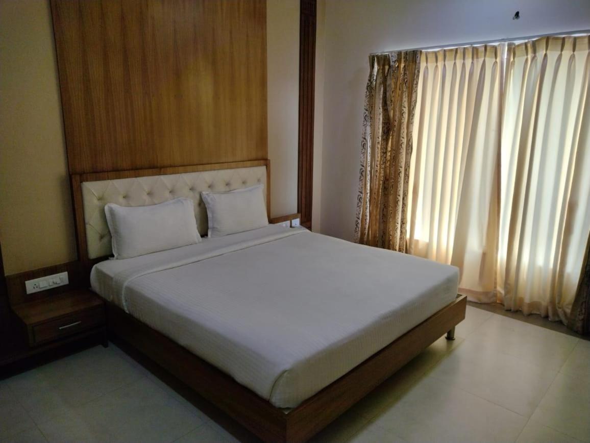 Atlanta Park Chennai Hotel Tambaram Kültér fotó